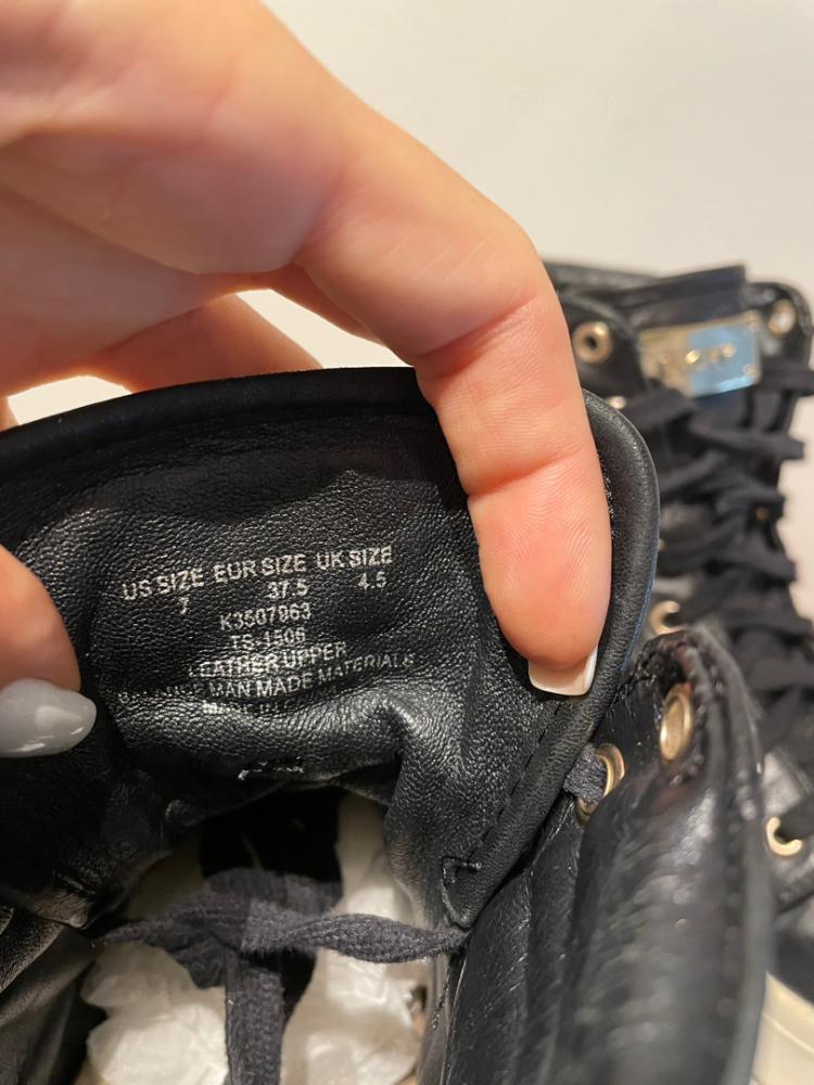 DKNY Stiefeletten Mitte der Saison