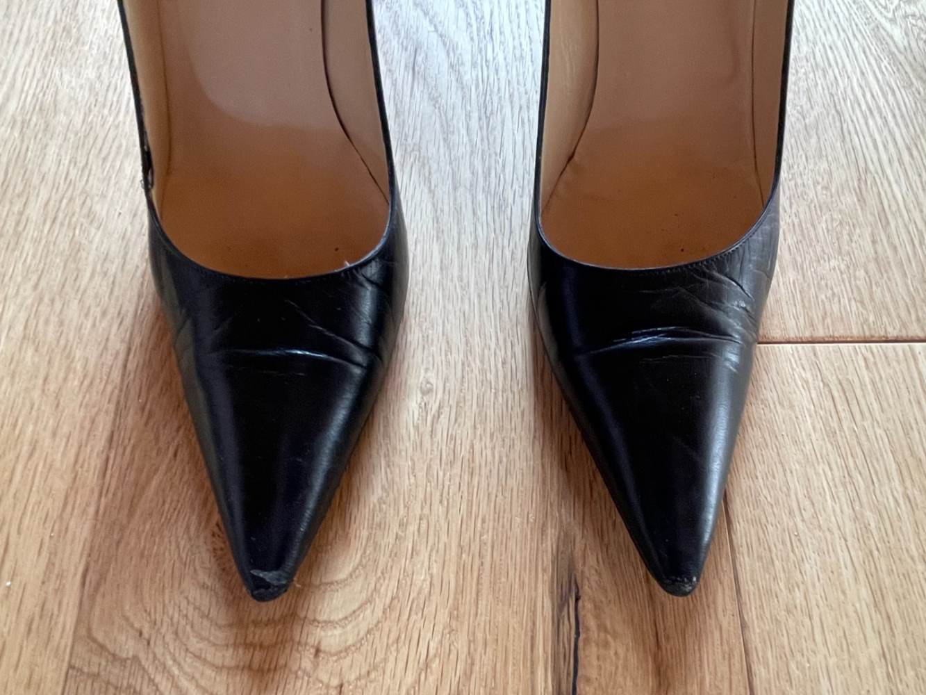 Jimmy Choo Vintage 90's pumps!