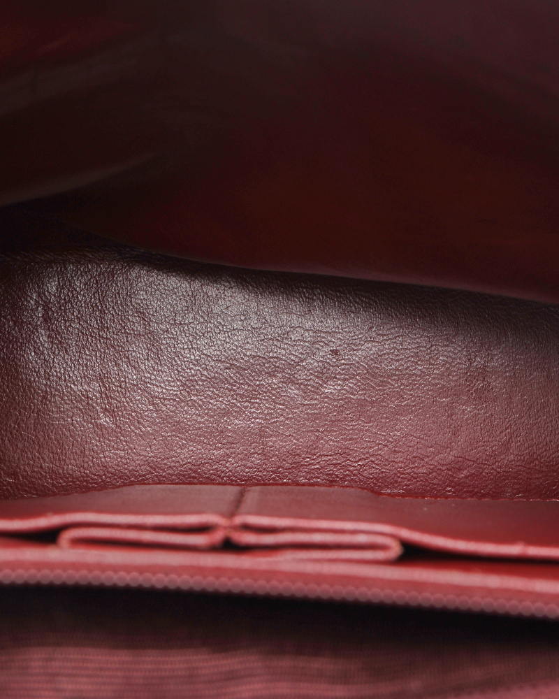 Chanel Circle Cc Horizontal Single Flap Crossbody Bag