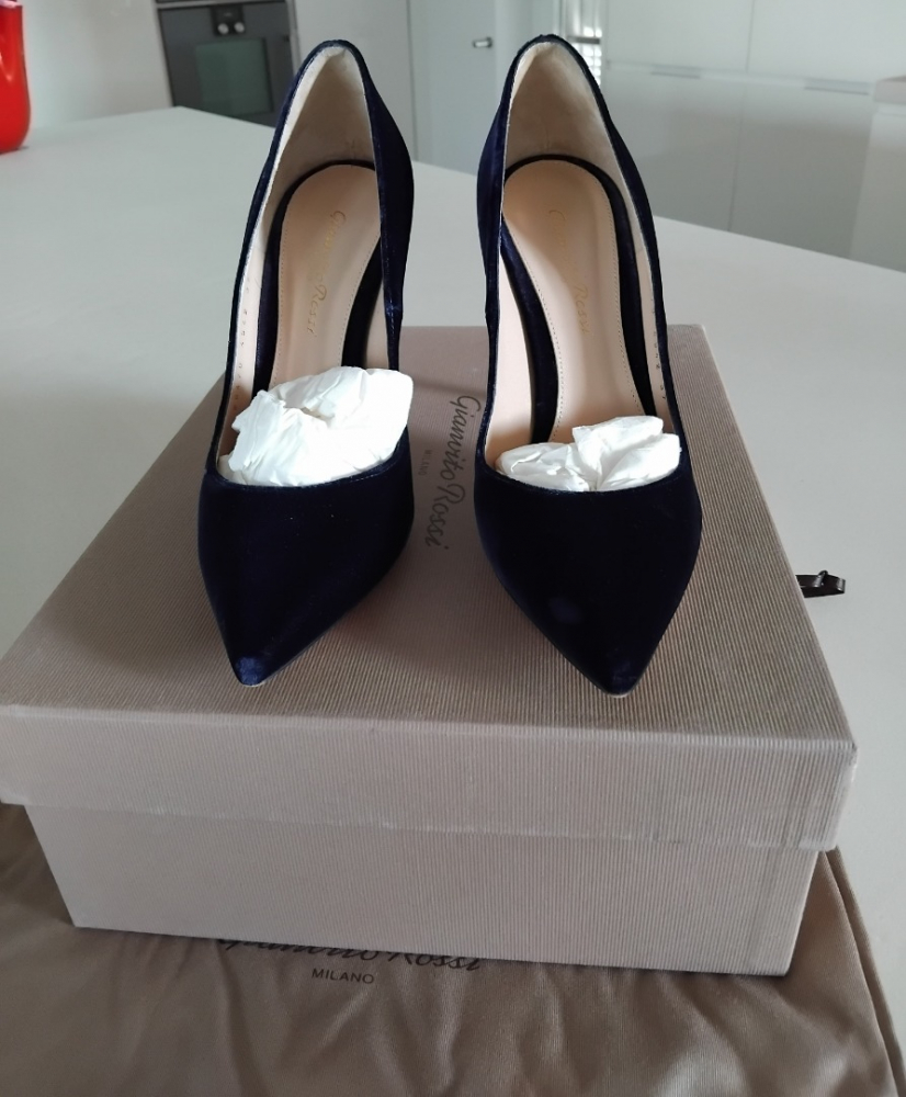 Gianvito Rossi Pumps aus Samt