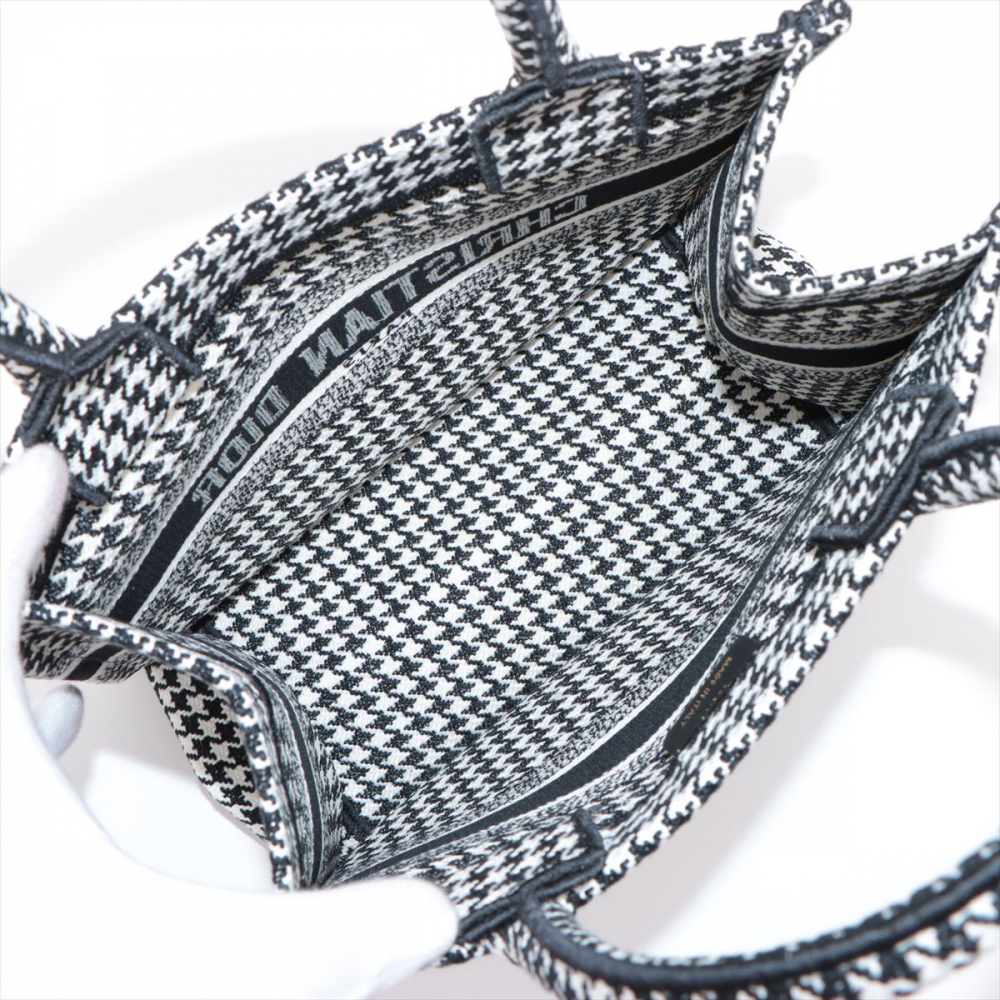 Christian Dior Book Tote Medium Embroidery Canvas Bag Macro Pied-de-Poule Black & White