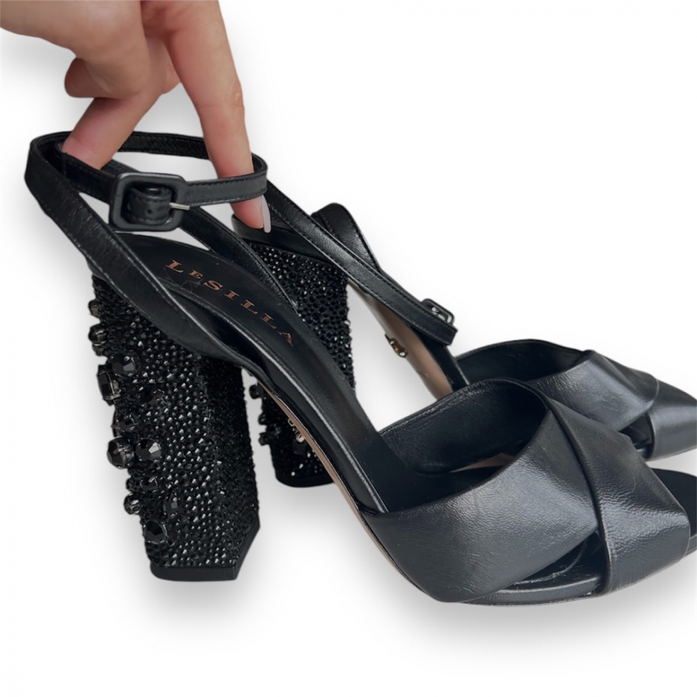 Le Silla Kristall-Blockabsatz