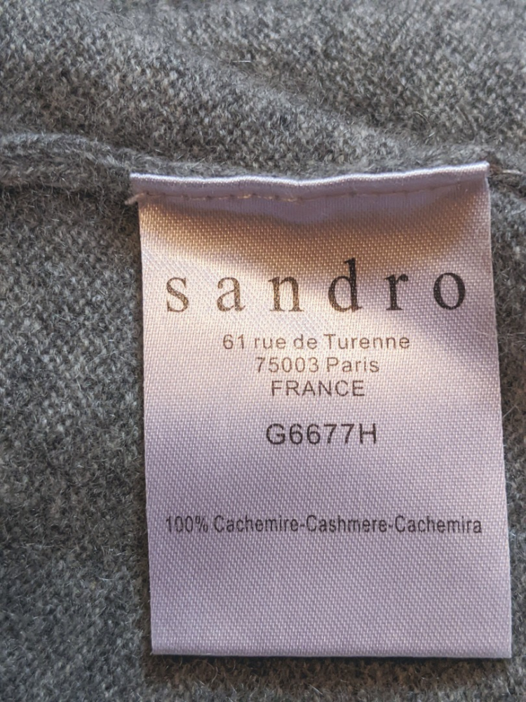 Sandro Strickjacke aus 100% Kaschmir