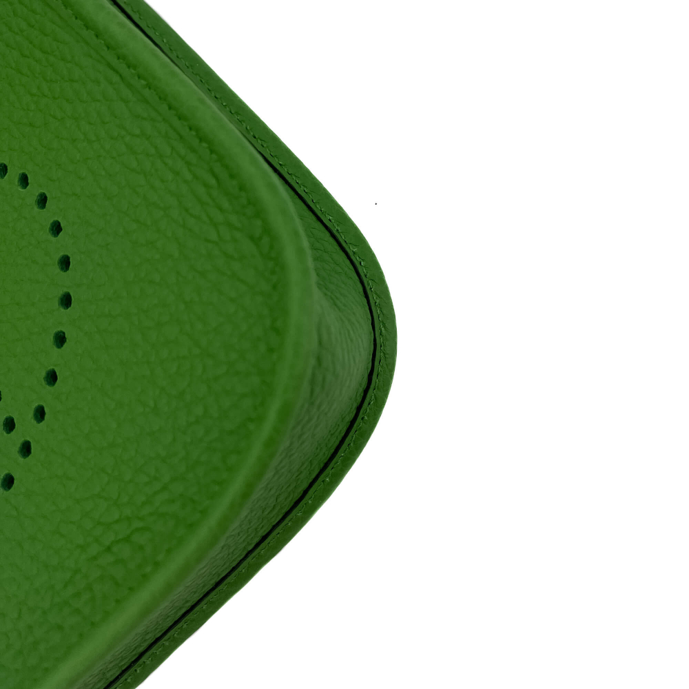 Hermès Evelyne 16 TPM Amazone Taurillon Clemence Leather Hobo Bag Vert Yucca