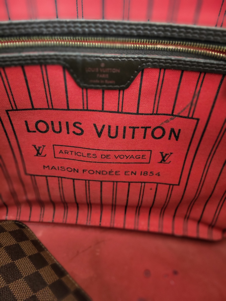 Louis Vuitton Neverfull