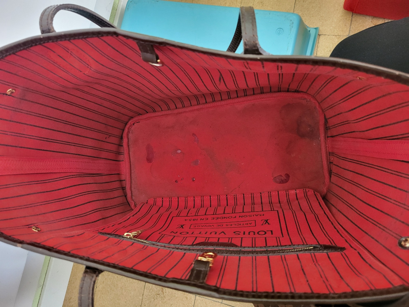 Louis Vuitton Neverfull