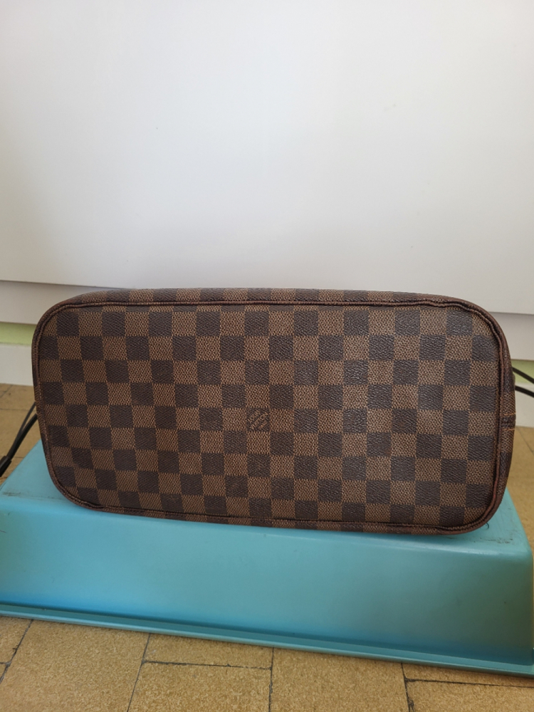 Louis Vuitton Neverfull