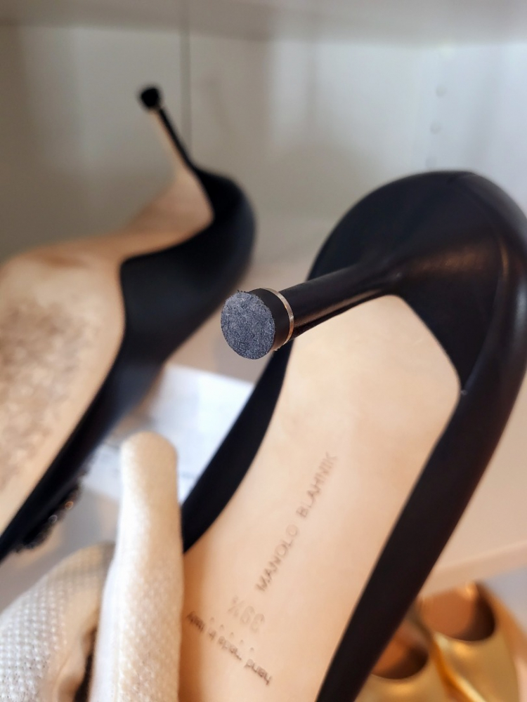 Manolo Blahnik Talon Hangisi Nappa