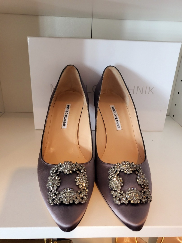 Manolo Blahnik Hangisi Satin Absatz
