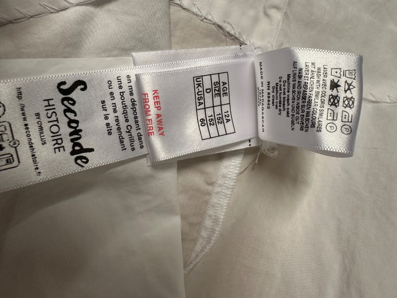 Cyrillus Zeremonie Kleid