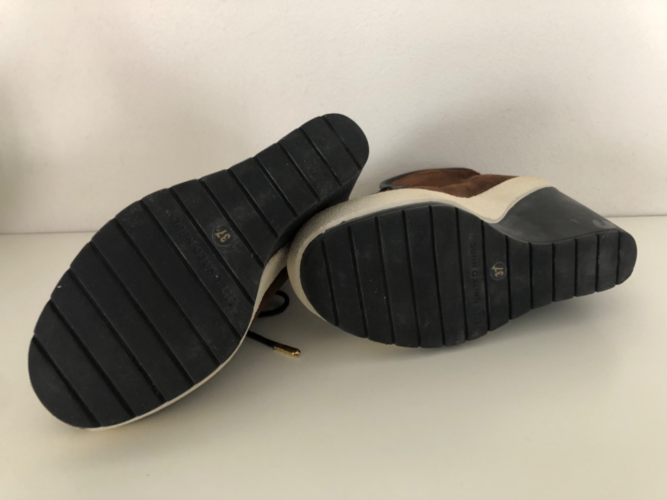 United Nude Wildleder-Compensées