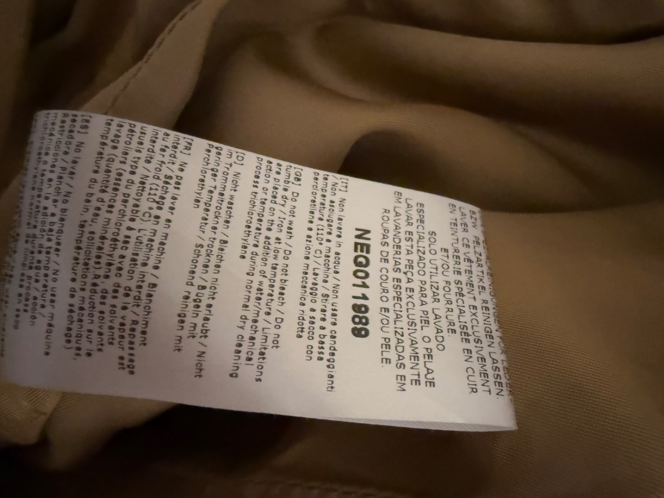 Flavio Castellani Wool - Fox Coat