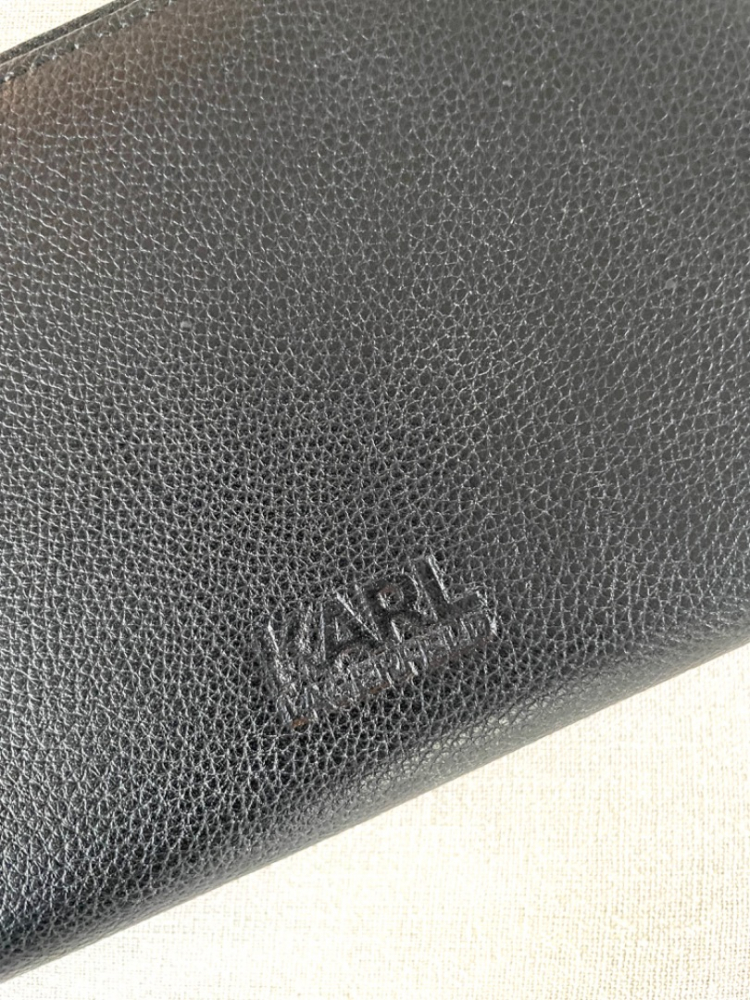 Karl Lagerfeld 21 rue St-Guillaume Paris