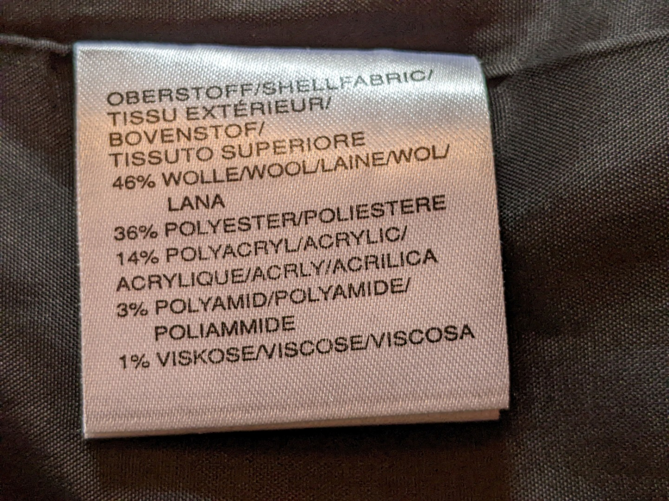 Madeleine Kurzmantel aus grobem meliertem Wollstoff 44