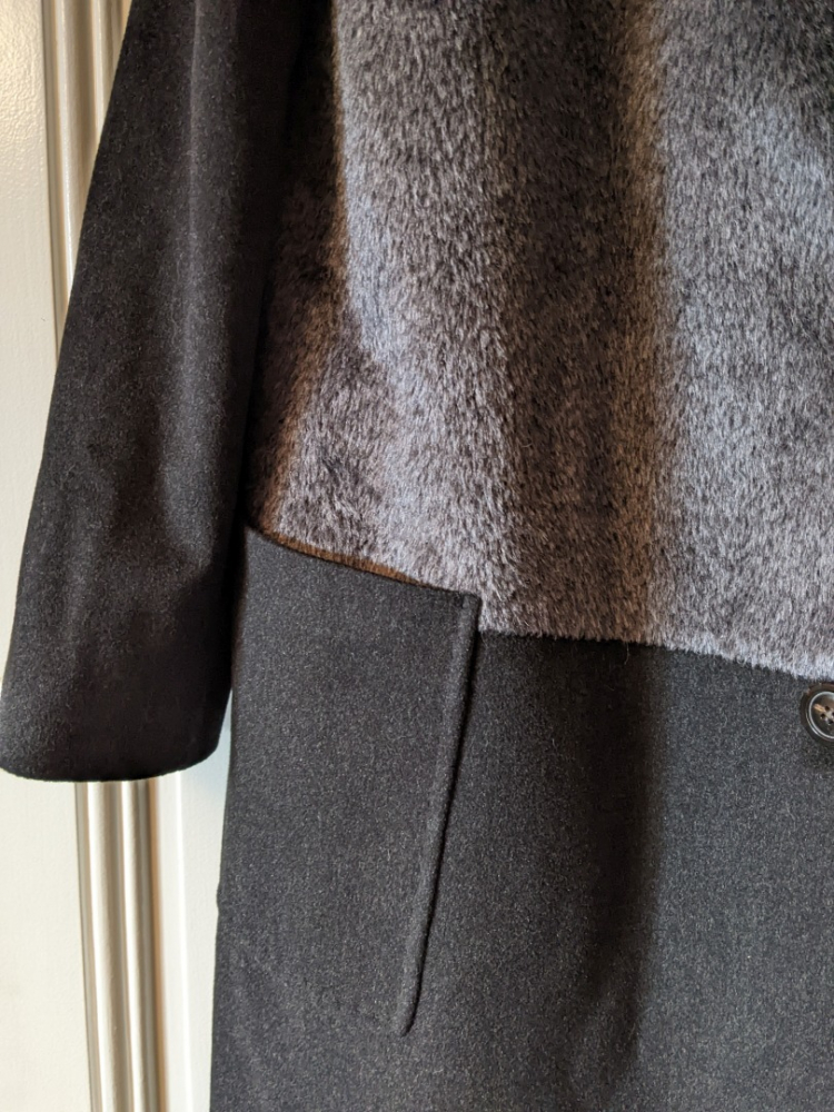 Agnona Alpaca-laine-fox coat 44