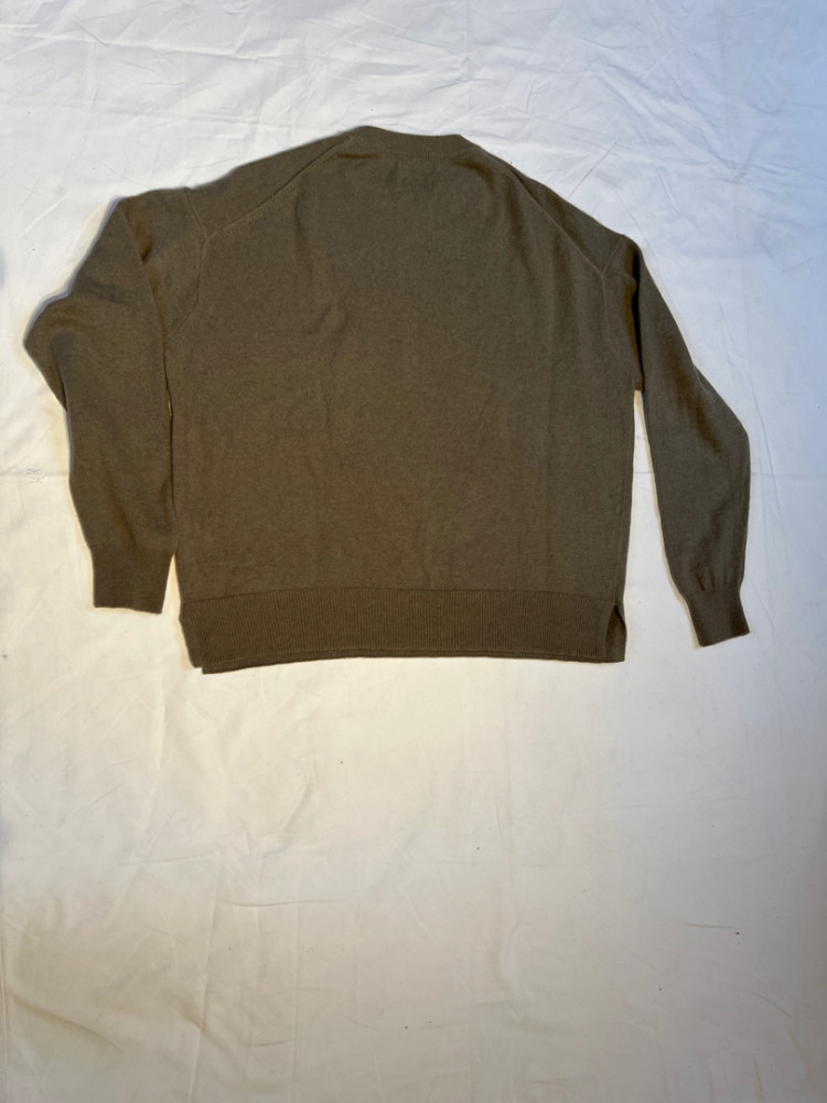 Massimo Dutti Klassischer Pullover