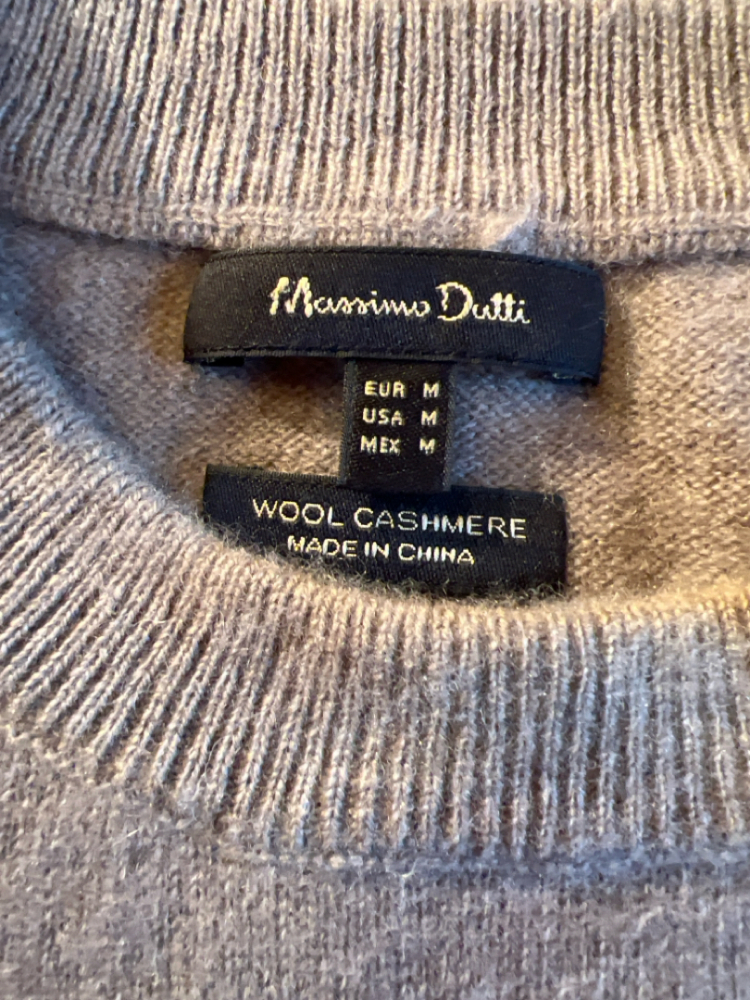 Massimo Dutti Klassischer Pullover