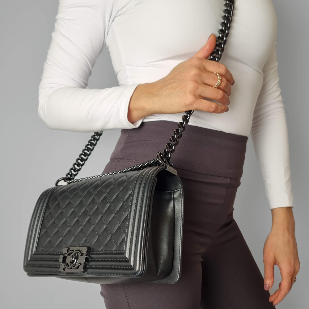 Chanel Boy Medium Quilted Lambskin Leather  Bag Black