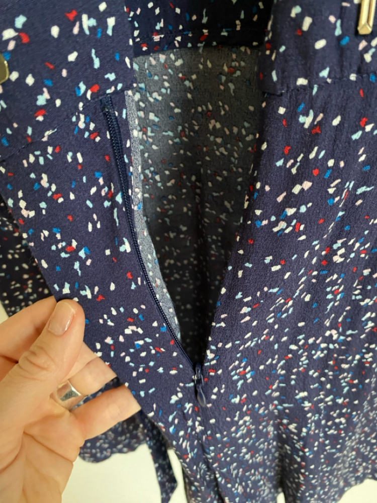 Comptoir Des Cotonniers Kurzer marineblauer Overall mit Konfetti