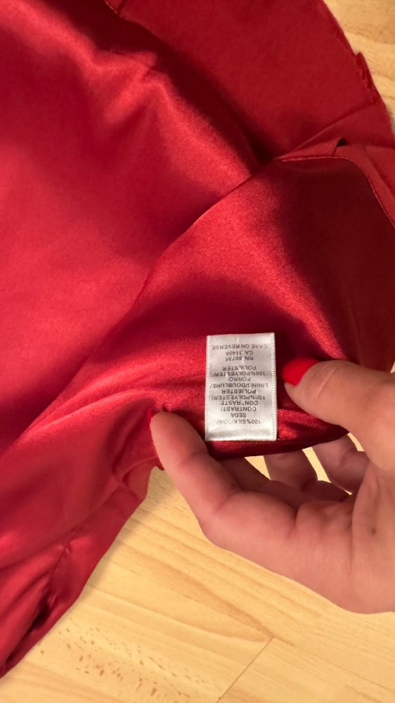 BCBG Max Azria BCBGMaxAzria Rotes Rosett Seiden-Kurzarmkleid ohne Ärmel