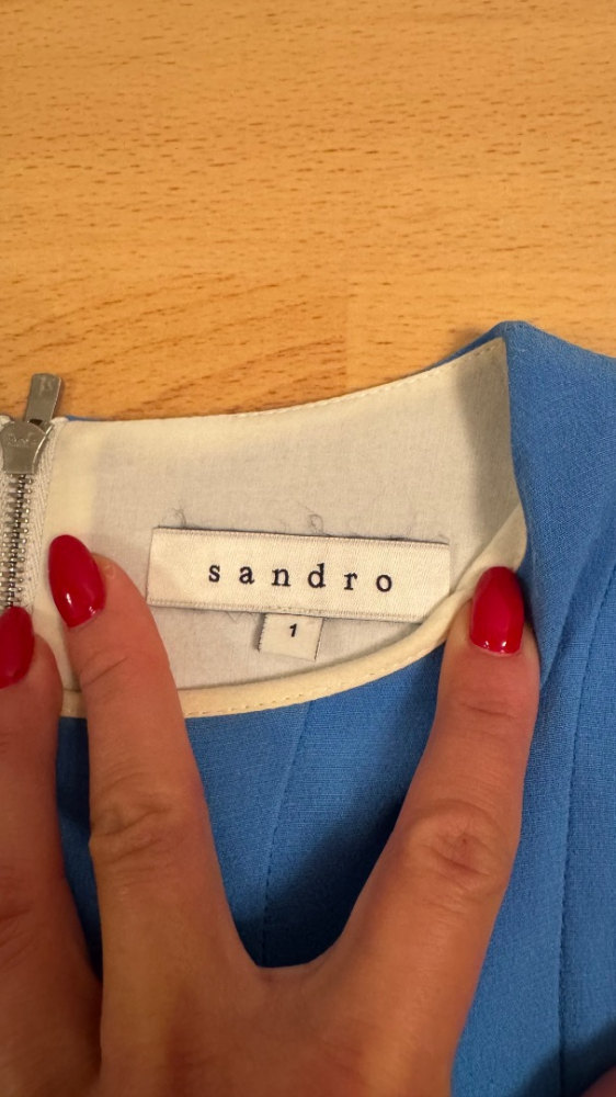 Sandro Vom Büro zum Cocktailkleid