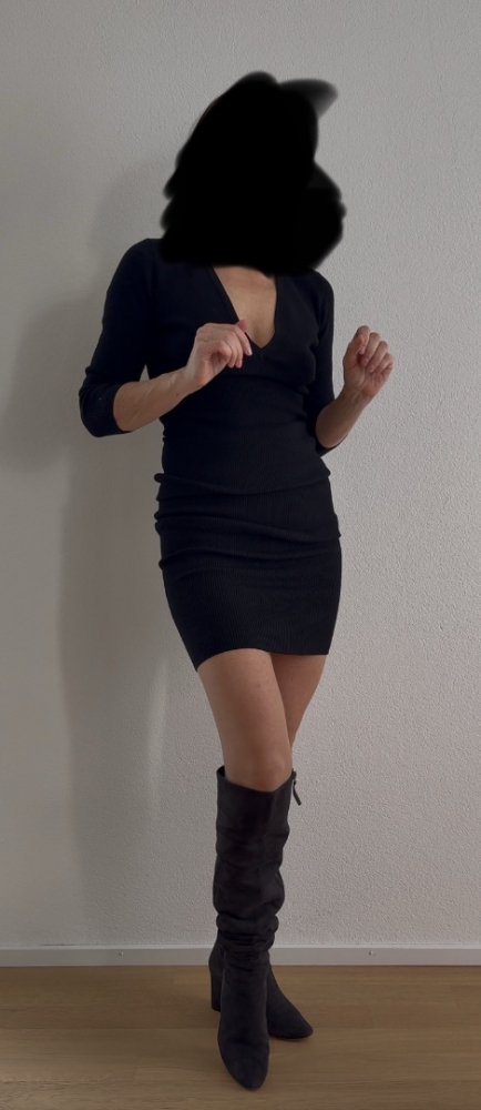 Manolo Blahnik LUPASCA Oberschenkelhohe Stiefel in Grau