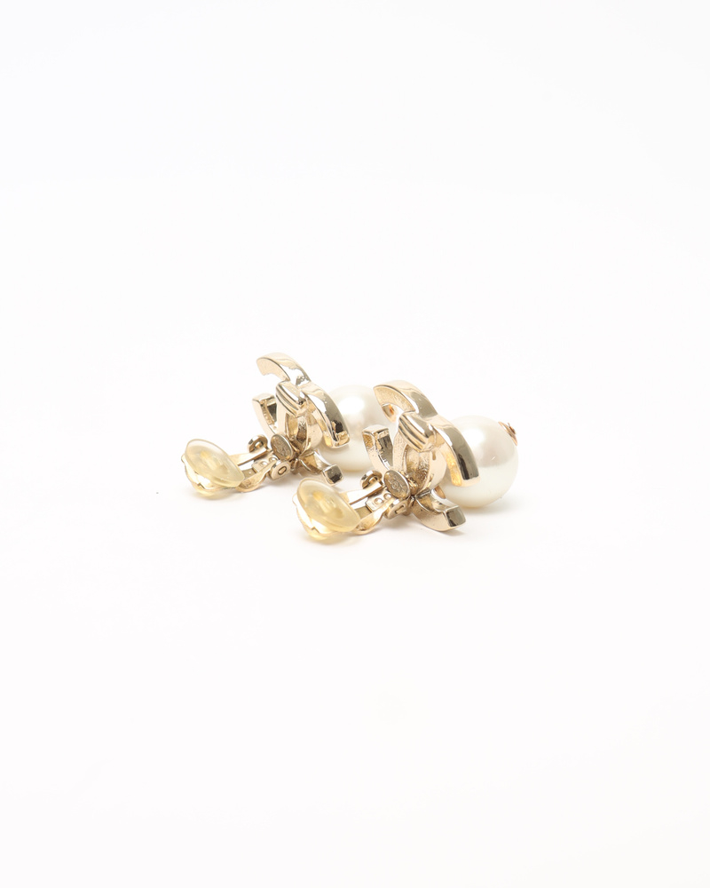 Chanel CC and Pearls Clip-on Earrings