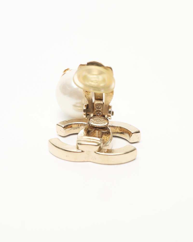 Chanel CC and Pearls Clip-on Earrings