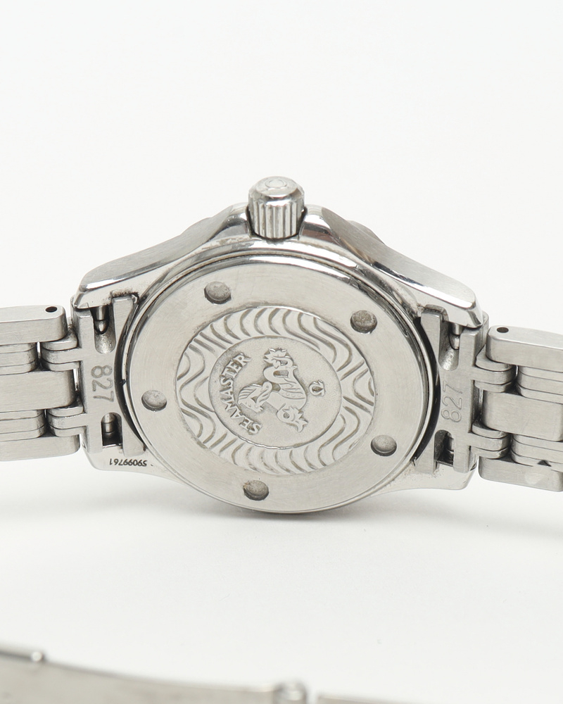 Omega Lady-seamaster 300m 28mm Ref 2085.72 Rare Blue Mother-of-pearl Dial Watch