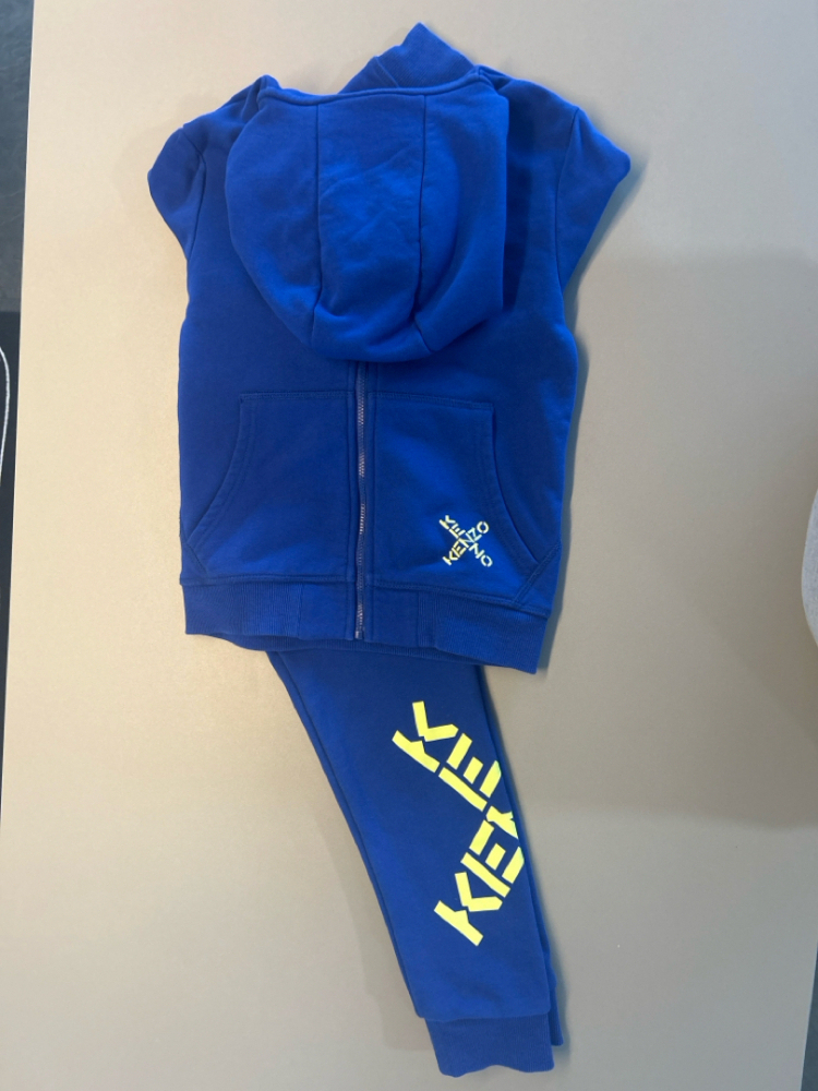 Kenzo Ensemble jogging