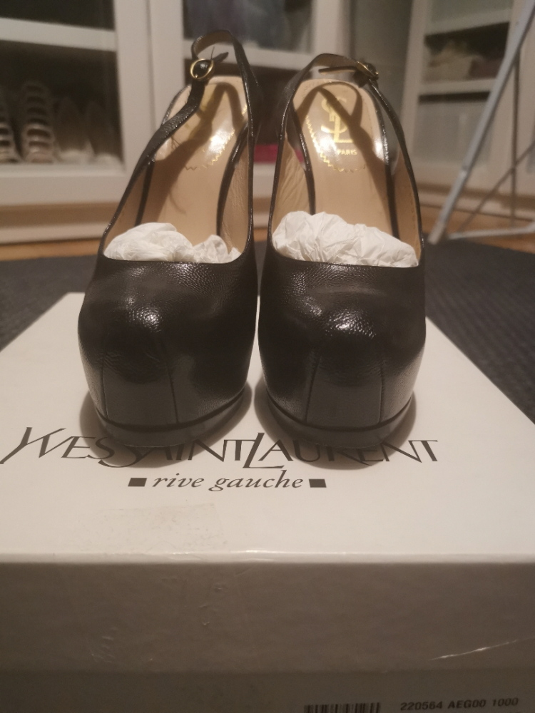 Yves Saint Laurent Tribtoo Slingbac