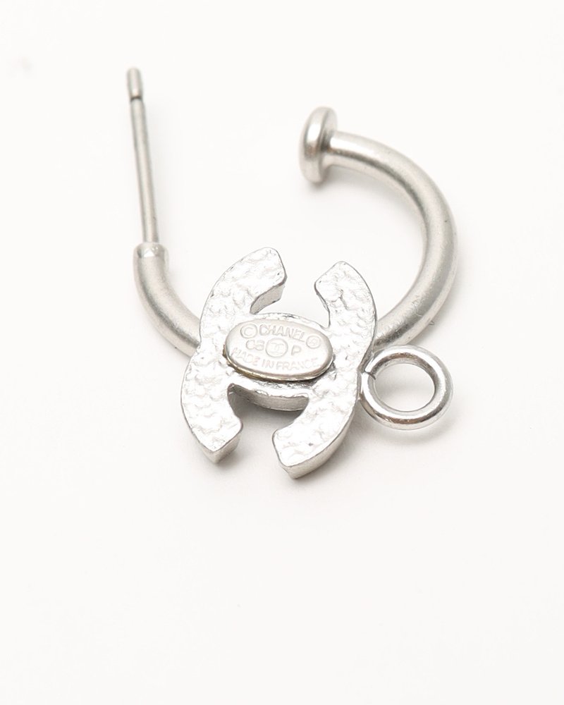 Chanel Coco Mark Swing Earrings