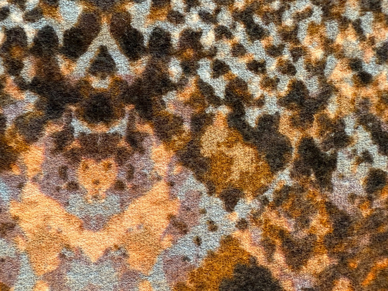 Blumarine Vintage Blumarine knit top with feathered épaulets!