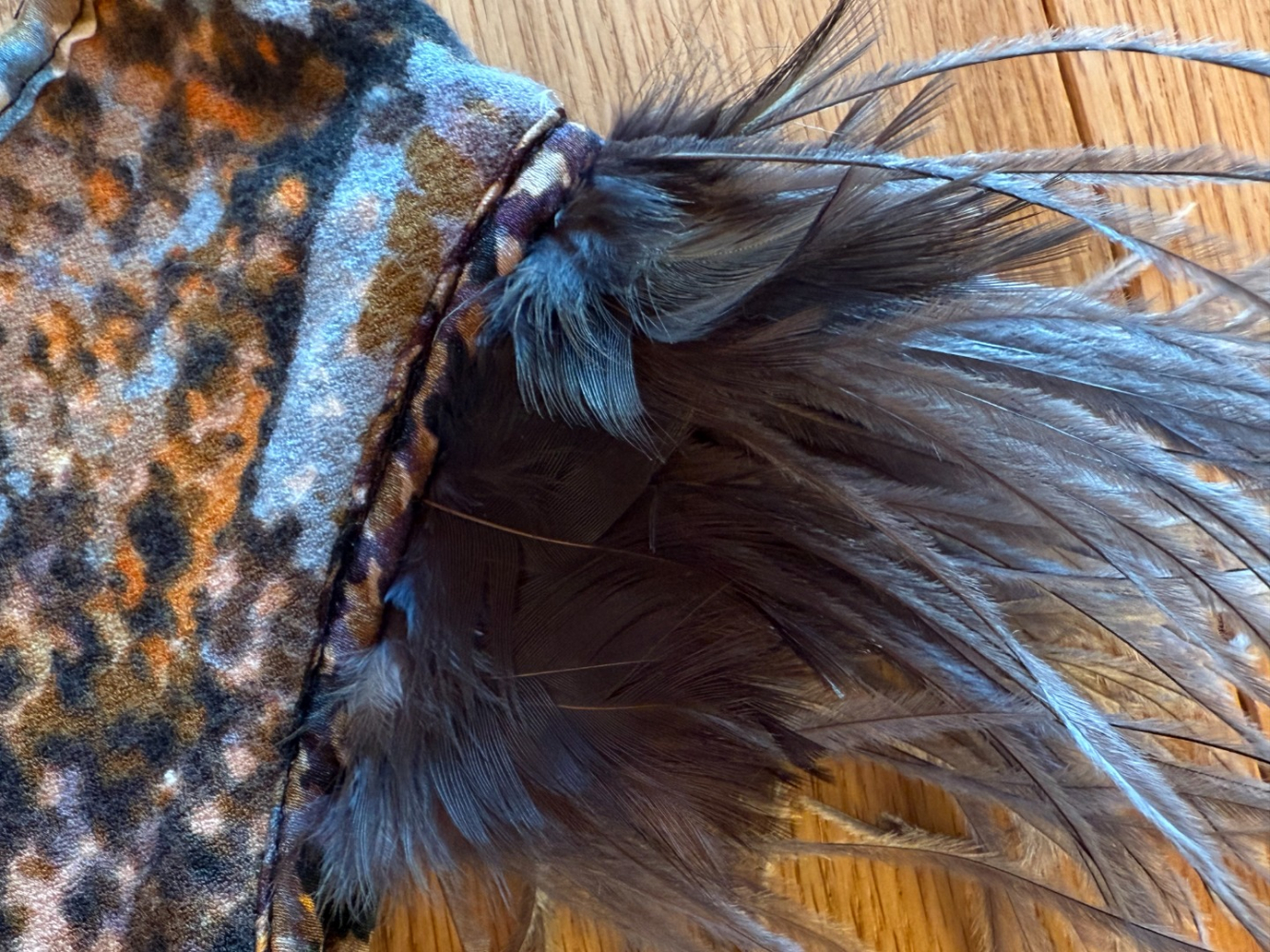 Blumarine Vintage Blumarine knit top with feathered épaulets!