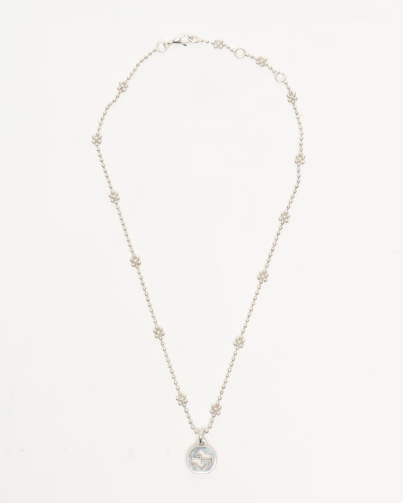 Gucci Interlocking G Flower Chain Silver Necklace