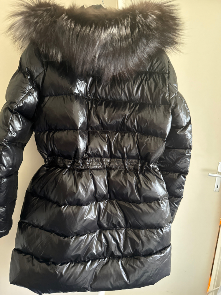 Moncler Manteau  avec fourrure
