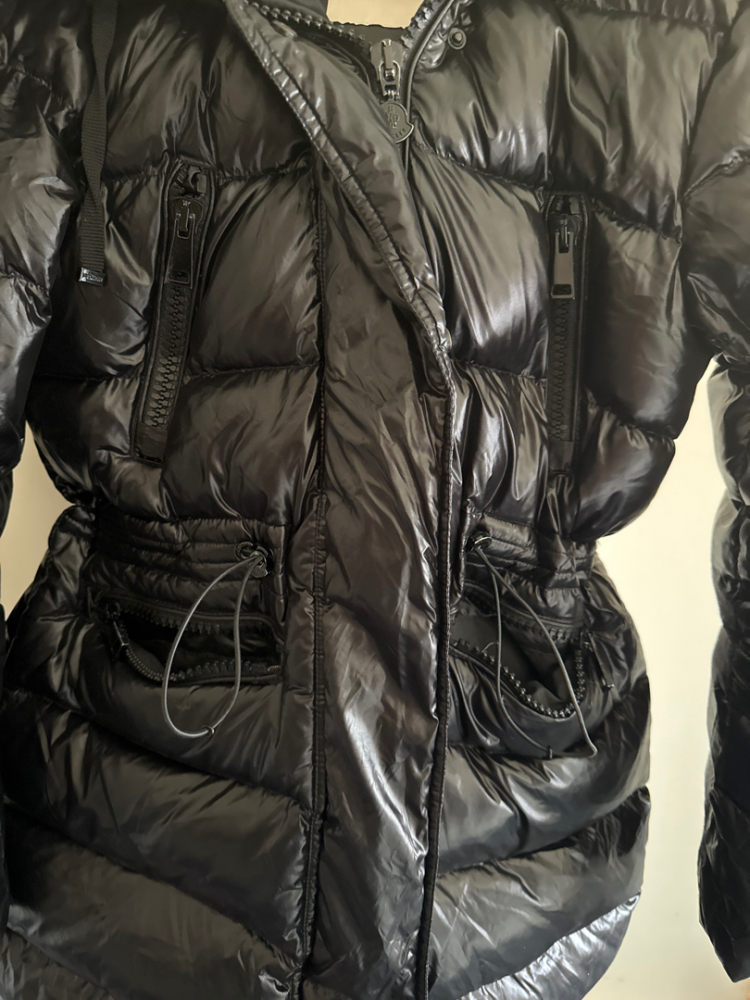 Moncler Manteau  avec fourrure