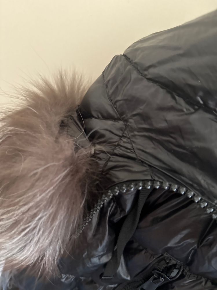 Moncler Manteau  avec fourrure