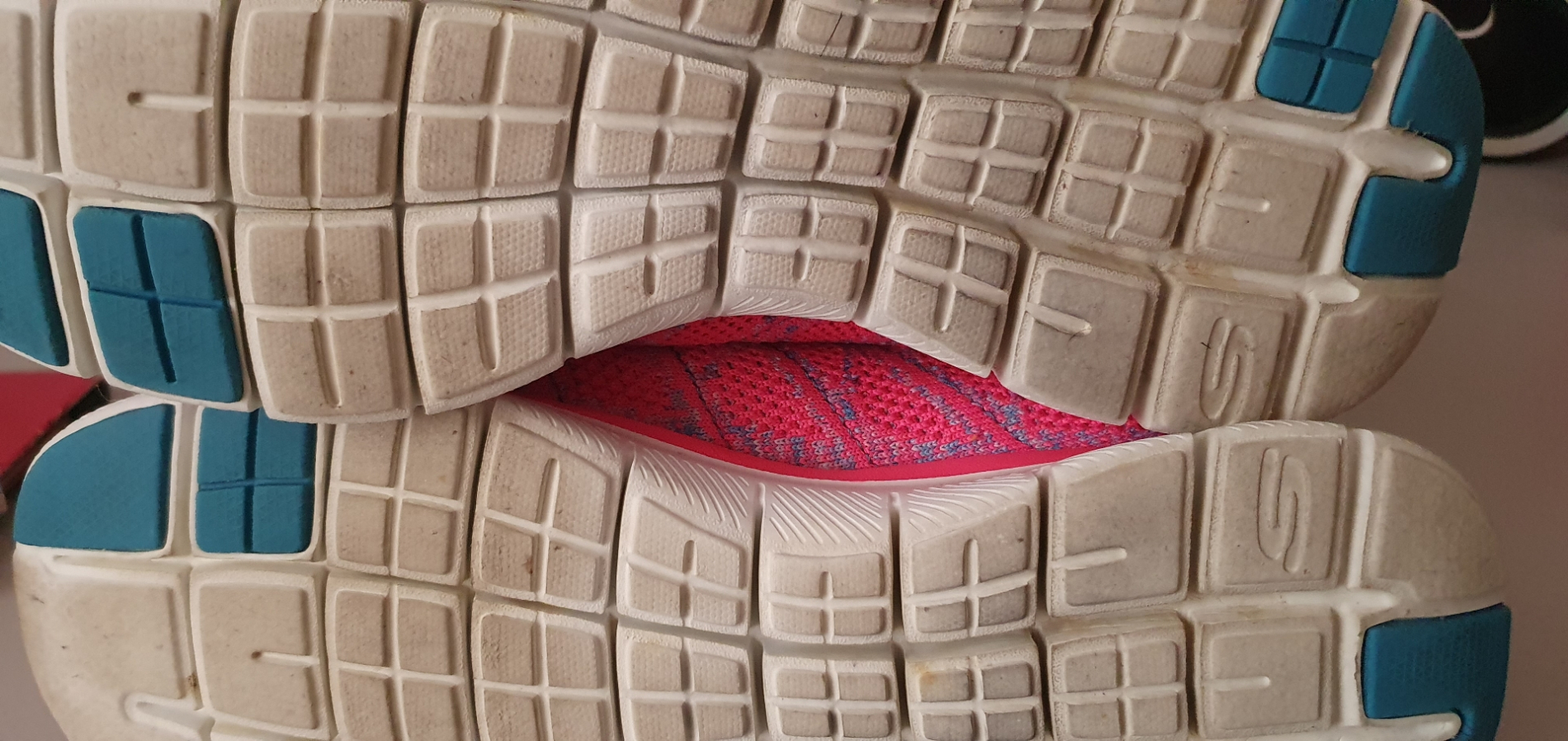 Sketchers Flexible Appeal