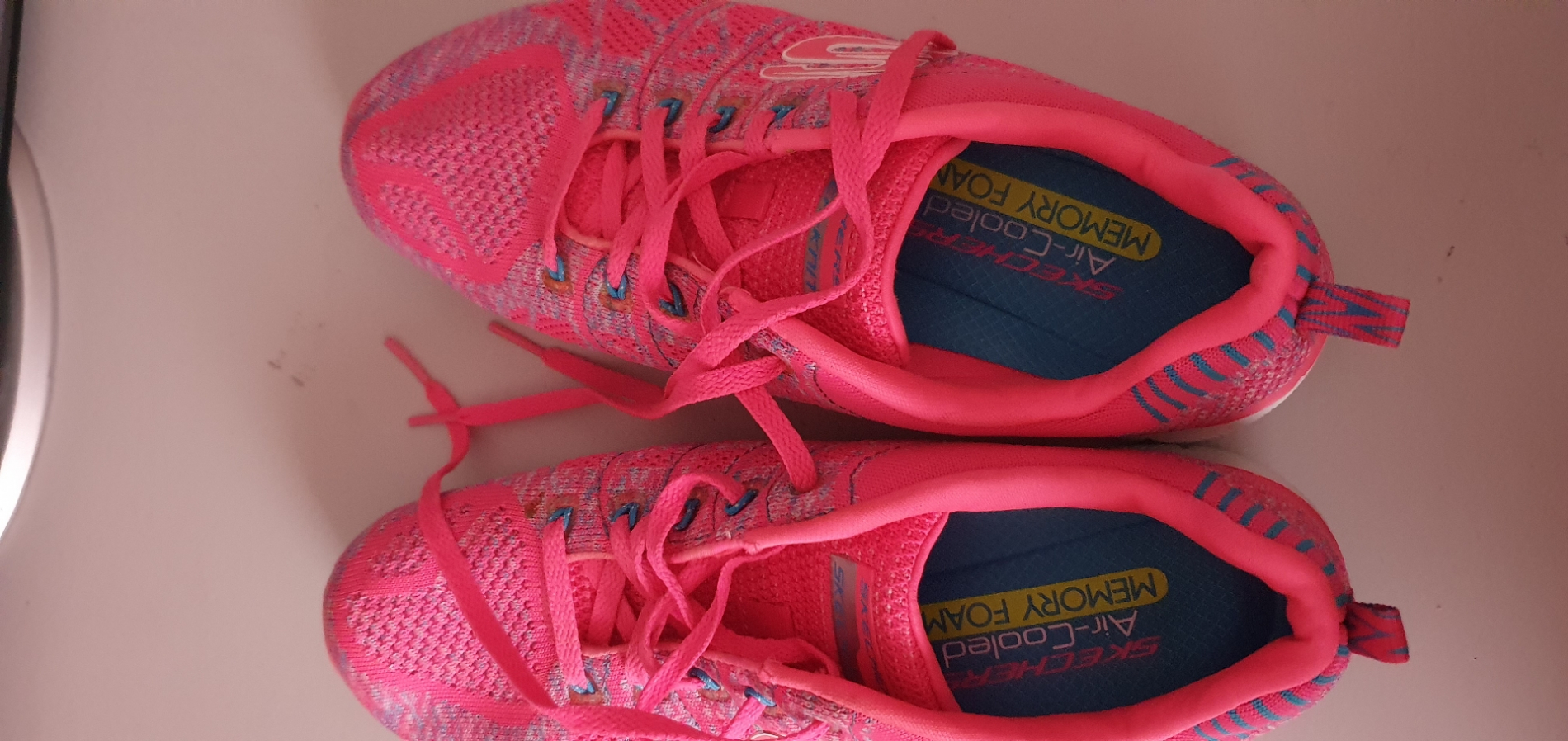 Sketchers Flexible Appeal