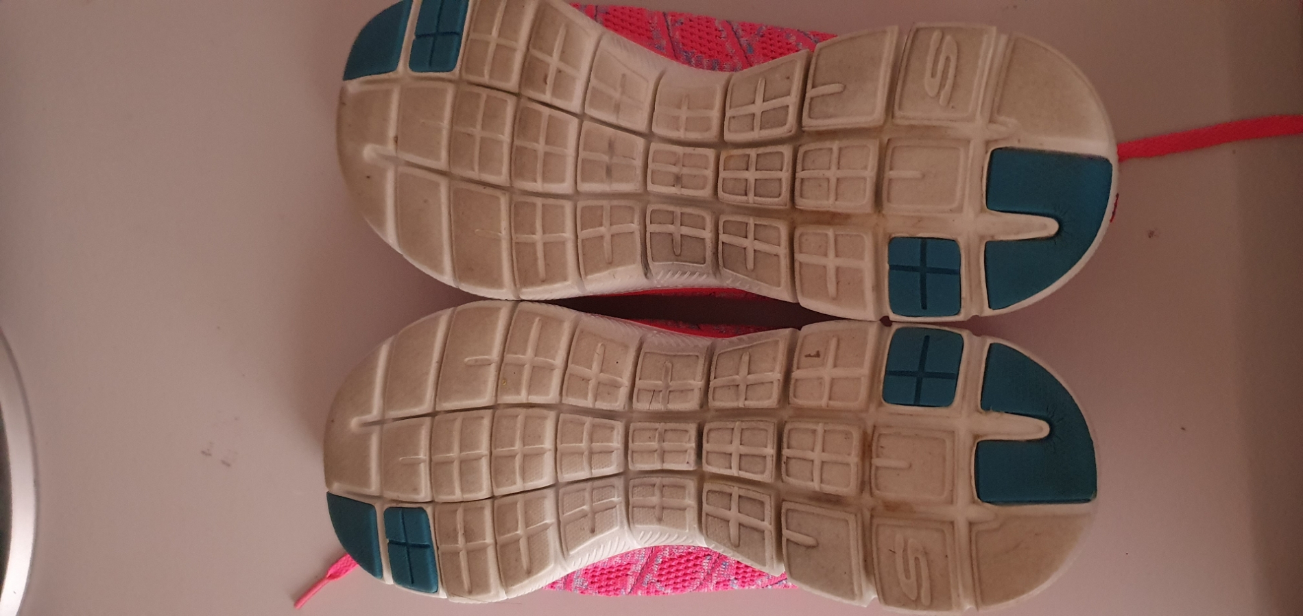 Sketchers Flexible Appeal