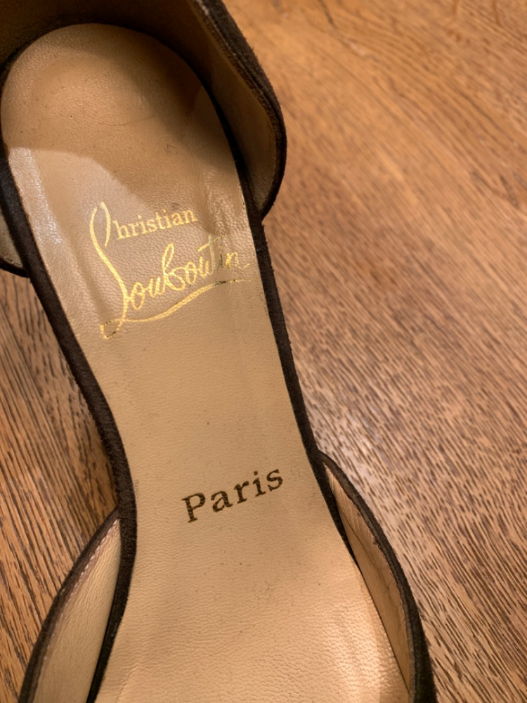 Christian Louboutin Escarpins en daim chocolat