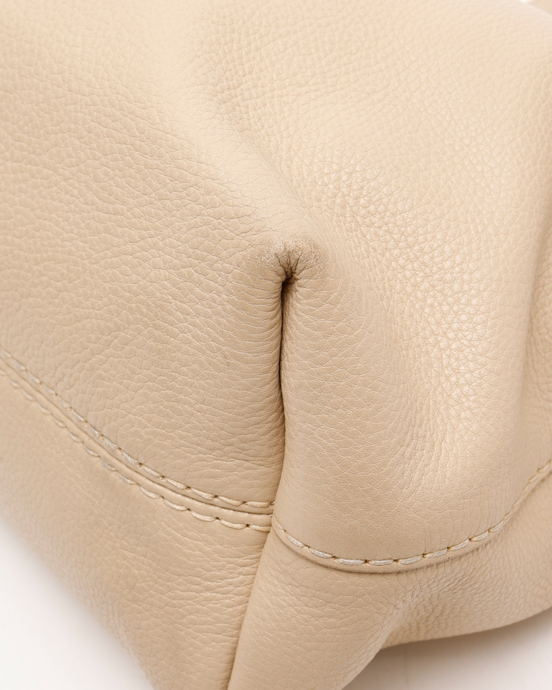 Prada Vitello Daino Tote Bag