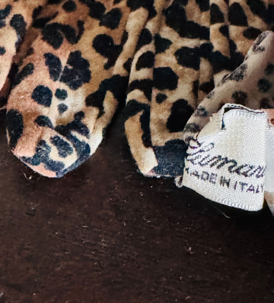 Blumarine Leopard Print gloves with B Swarovski detail