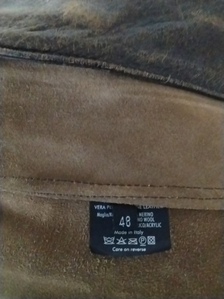 Gucci Magnifique Blouson Neuf de Gucci.