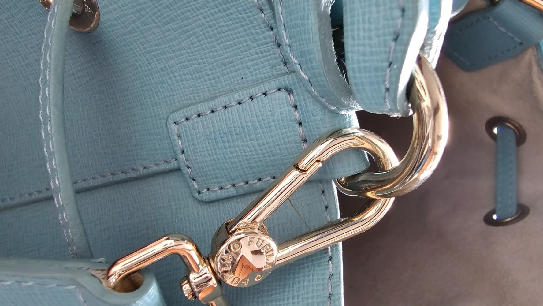 Furla Stacy Eimer + Zubehör