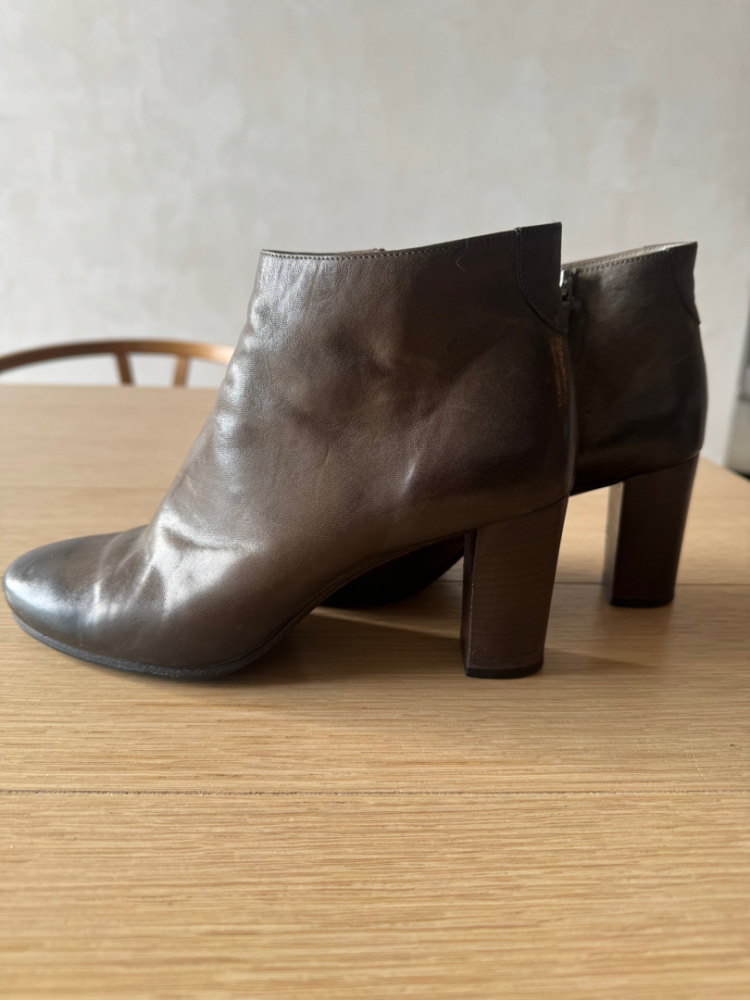 Laboratorigarbo Bottes