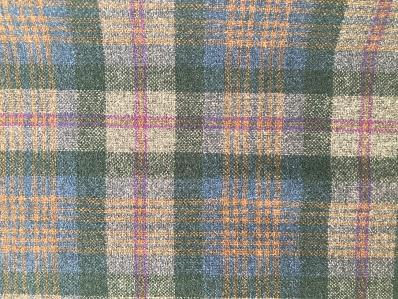 Circolo 1901 Hosenanzug in dezentem Karo