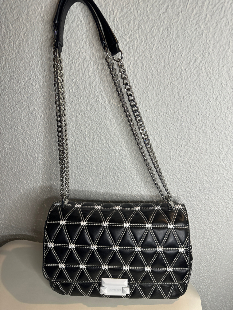 Michael Kors Schwarze Leder-Umhängetasche MK