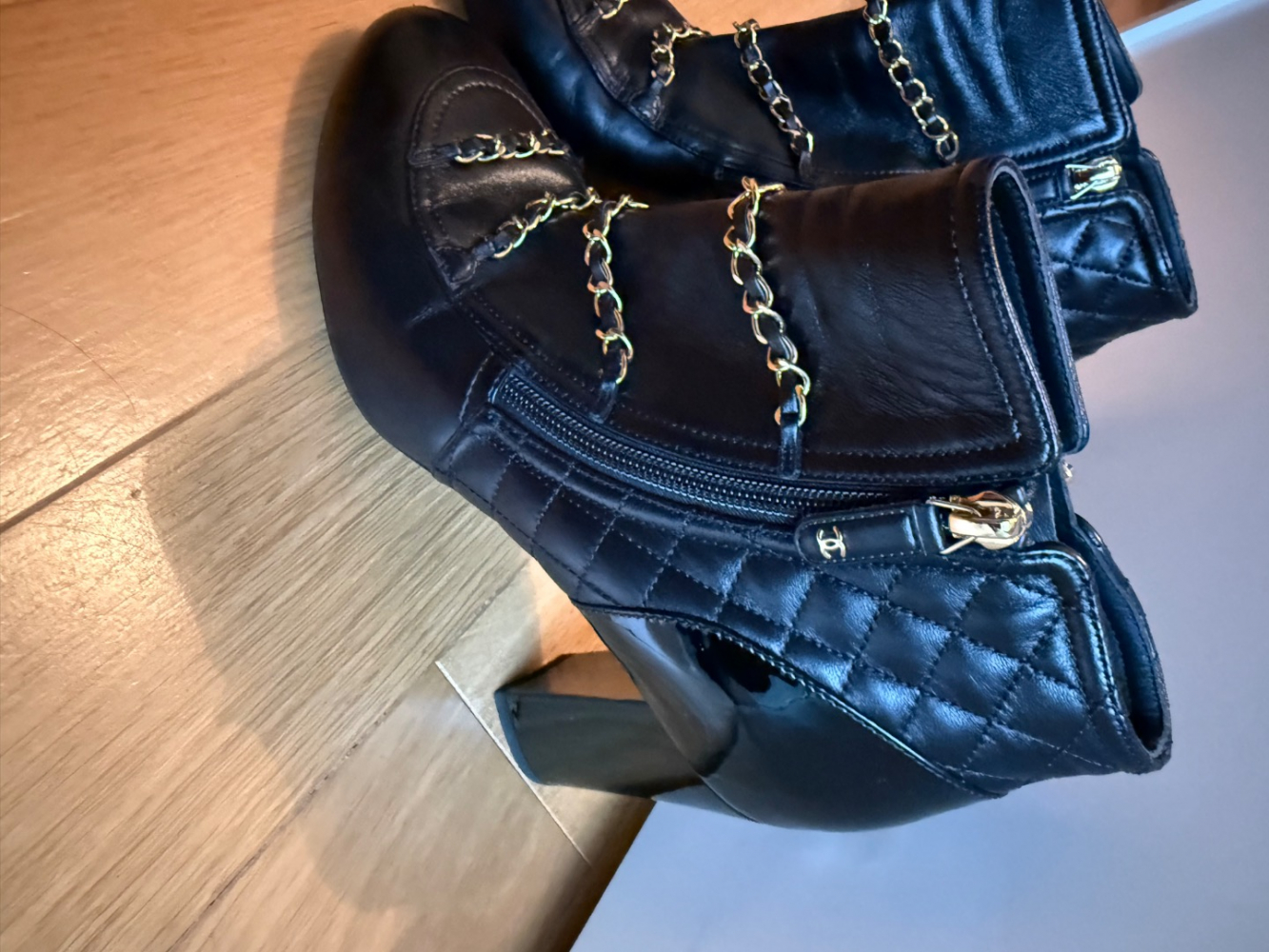 Chanel Fabuleuses bottines classiques